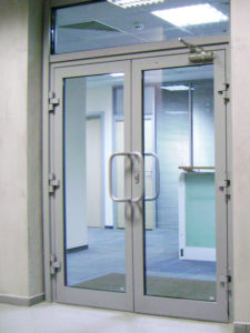 Светопрозрачные двери EiSW-60